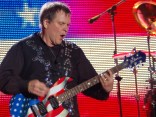 Screen Grabs: Meat Loaf Served at Humphreys