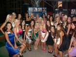 Chargers Girls Unveil 2009 Swimsuit Calendar 