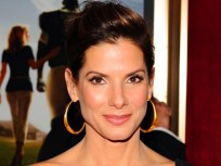 Sandra Bullock Walks the Red Carpet at "Blind Side" Premiere
