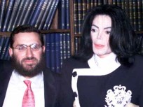 Jacko Tapes Reveal Gloved One's Pain