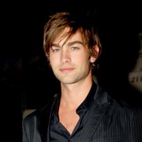 Chace Crawford Talks His New 'Gossip Girl' Love, <br />'Footloose' Footwork