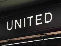 Local Reaction to H1N1 and Air Travel