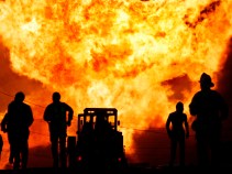Massive Explosion and Fire Rock San Bruno