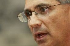 Claws Come Out in GOP Gubernatorial Catfight