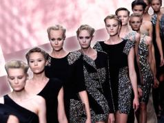 Fashion Play