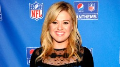 Kelly Clarkson Dishes On Her Greatest Hits