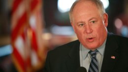 Quinn:  Delay Primary to Focus on Policy