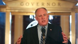 Quinn Wants "Bow Tie Honesty" in Illinois