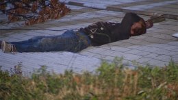 Suspect Hides Atop Roof in Standoff 