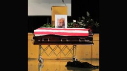 Navy SEAL's Dog Mourns Master