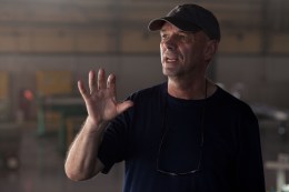 Director Matin Campbell On Finding "Green Lantern's" Glow