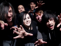 Six Band Members Hurt in Grapevine Crash