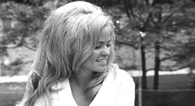 Publicist Who 'Discovered' Farrah Looks Back