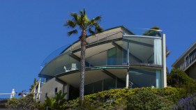 Square Feet: Contemporary Living with Beach Views