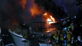 Family Escapes Boat Fire