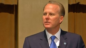 Faulconer Defends Water Habits