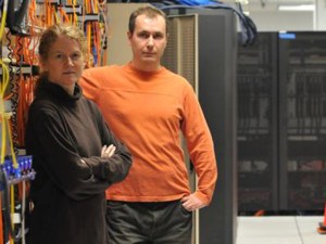 Internet researchers Kimberly Claffy and Dmitri Krioukov say there needs to be some kind of regulation on the internet.