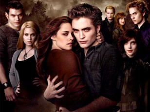 "New Moon" Takes Bite Out of the Box Office