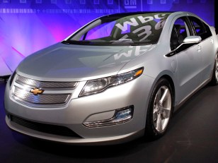 Whoa! Chevy Volt Boasts 230 MPG
