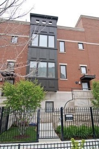 Rent Vince Vaughn's Townhouse for $8,000/month 