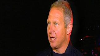 Cop Rescues Driver from Burning Car