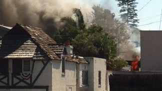 3 Fires Burn Homes in San Diego