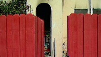 Clutter in Kensington Home Hampers Firefighters