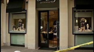 Gunmen Pull Jewelry Heist at Fashion Valley