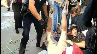 Occupy Protesters, Officers Clash at Civic Center