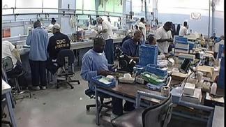 State Prison Boss Pumps Up Early Release Plan