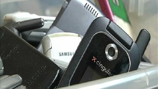 Website Recycles Phones for Cancer Research