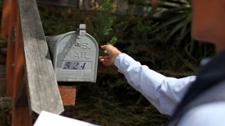 Military Families Send Gifts to Loved Ones