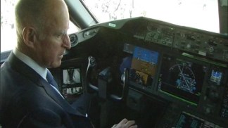 Governor Talks Taxes and Tours Dreamliner