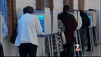 Democrats Outnumber GOP Voters: Registrar
