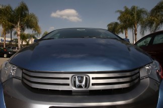 Local Dealership Pursues Gold Green Standard