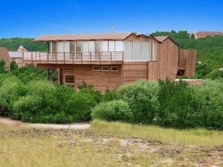 Blue Man Group Co-Founder Re-Lists Hamptons Contemporary 