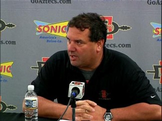 Aztecs to Go Bowling, Hoke Happy