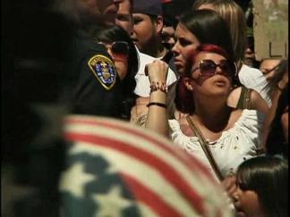 Locals React to White House Fight Over New Ariz. Law
