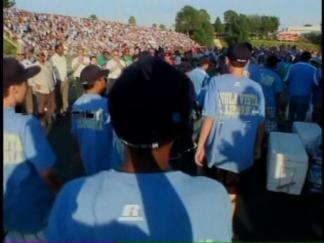 Park View Little Leaguers Get Rock Star Reception