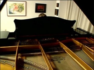 Piano Teacher Hits Right Note With Autistic Students