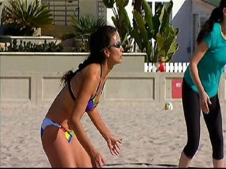 Unseasonable Weather Warms SoCal Shores