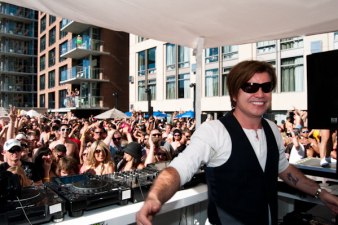 Just a Hint of Oakenfold