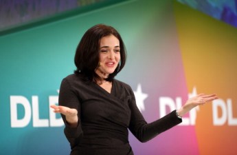 Facebook Top Dogs Dodging Comment on IPO