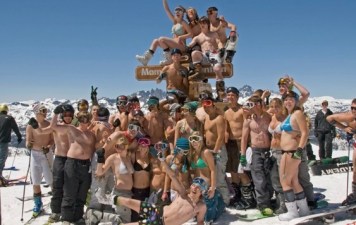 Mammoth to Stay Open Through Memorial Day