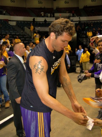 Lakers Bring Heat to Sports Arena