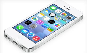 Critics Hate Apple's iOS 7 Design 