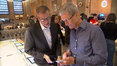 Apple to Boost Dividend 50 Percent