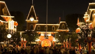 Disneyland Decorating Tips