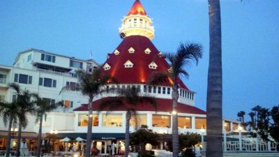 Experience the Hotel Del Coronado