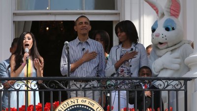 Jessica Sanchez Sings at White House